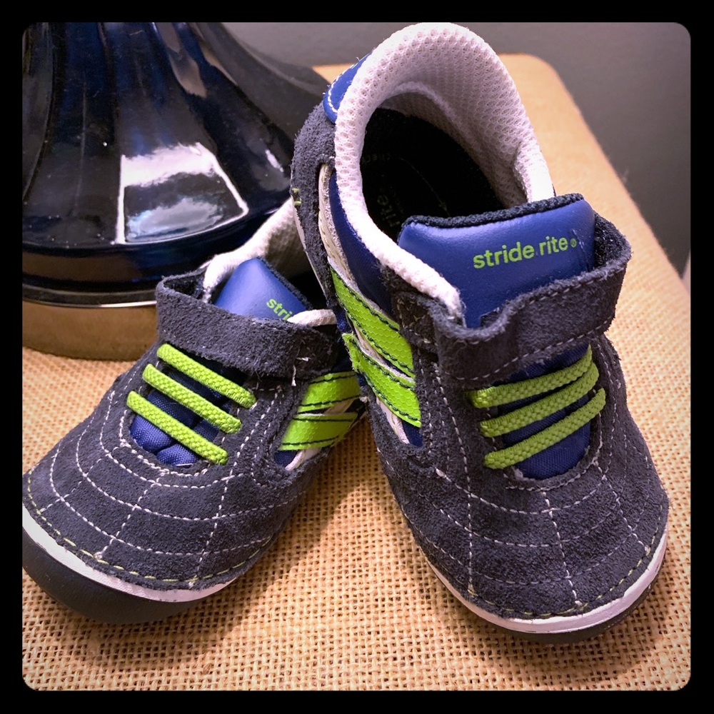 Navy and green toddler shoes